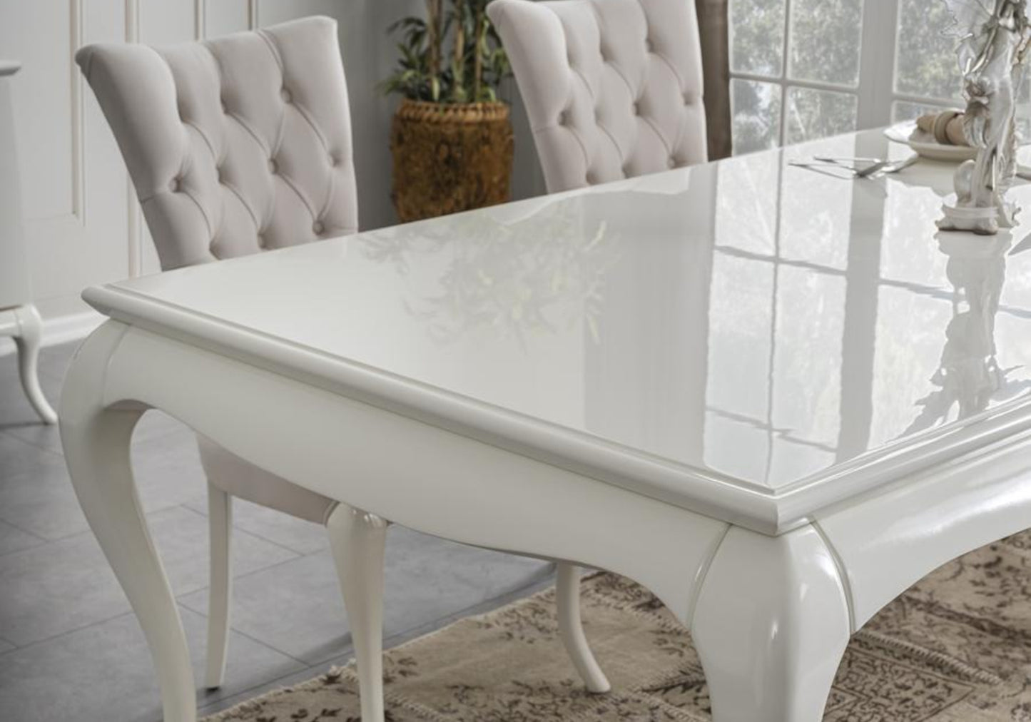 Chaise Blanche ART